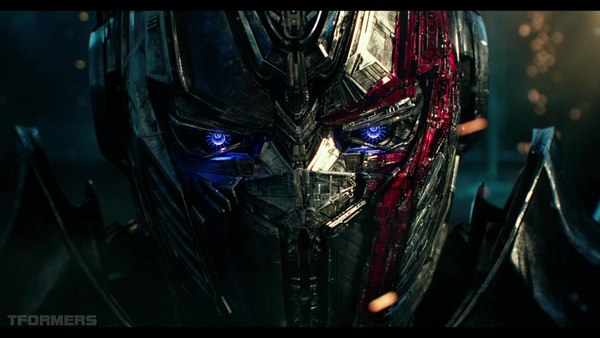 Transformers The Last Knight Theatrical Trailer HD Screenshot Gallery 096 (96 of 788)